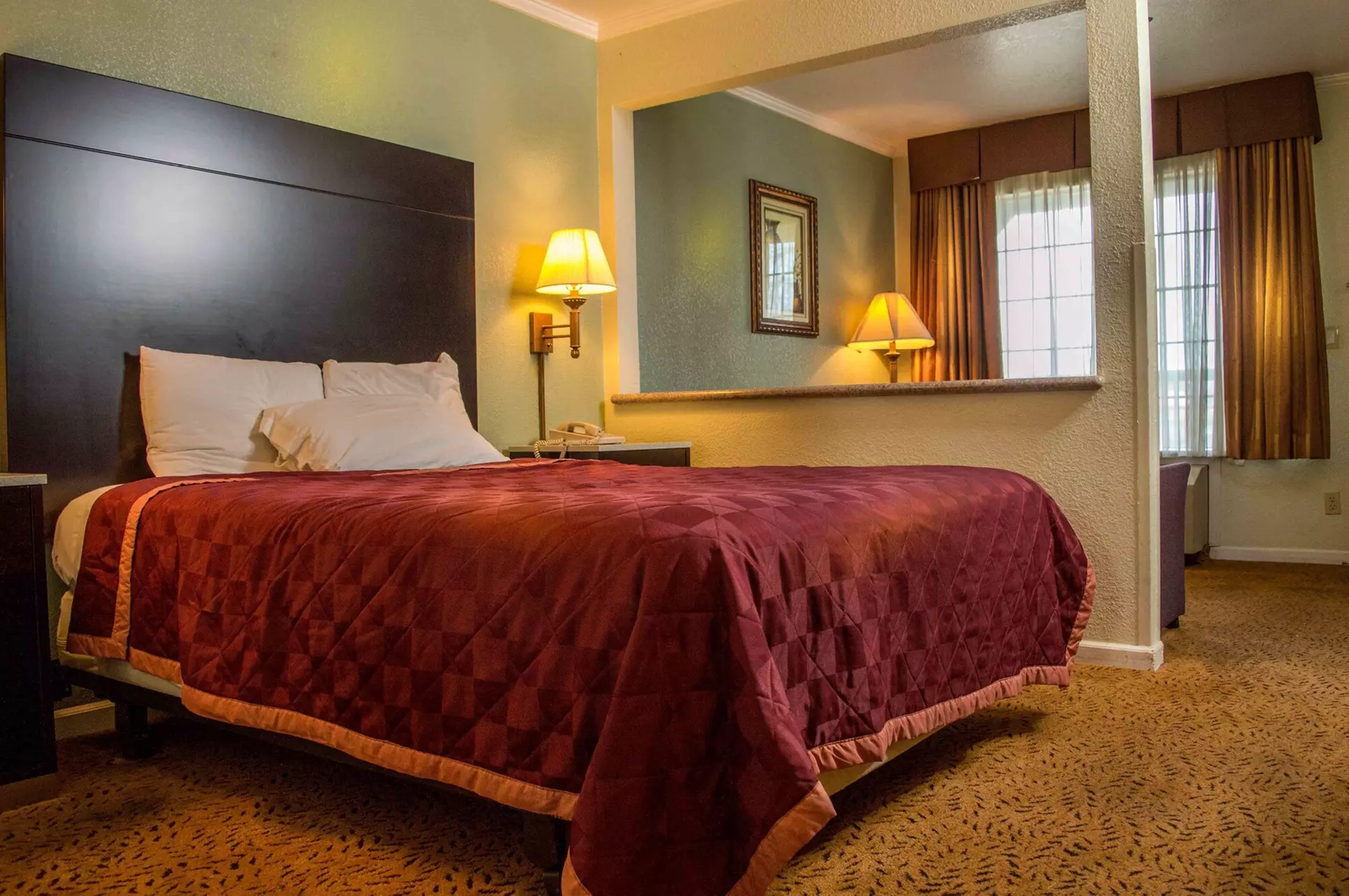 Executive Inn and Suites - Primary Image