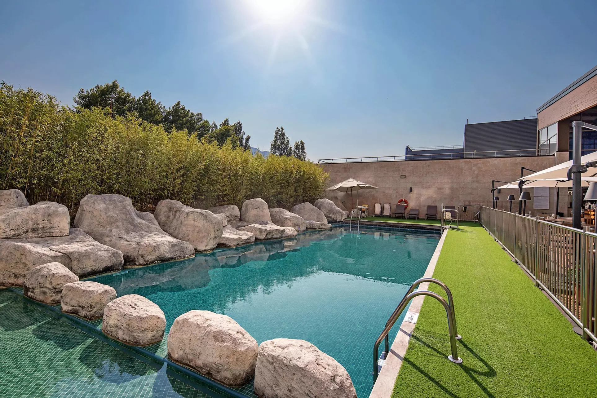 Hotel Puerta de Bilbao - Primary Image