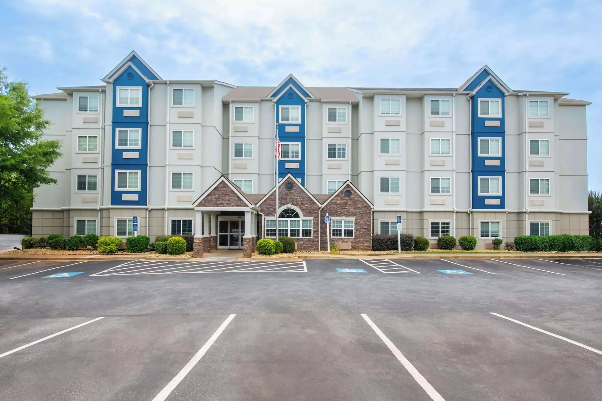 Microtel Inn & Suites by Wyndham Anderson/Clemson - Primary Image
