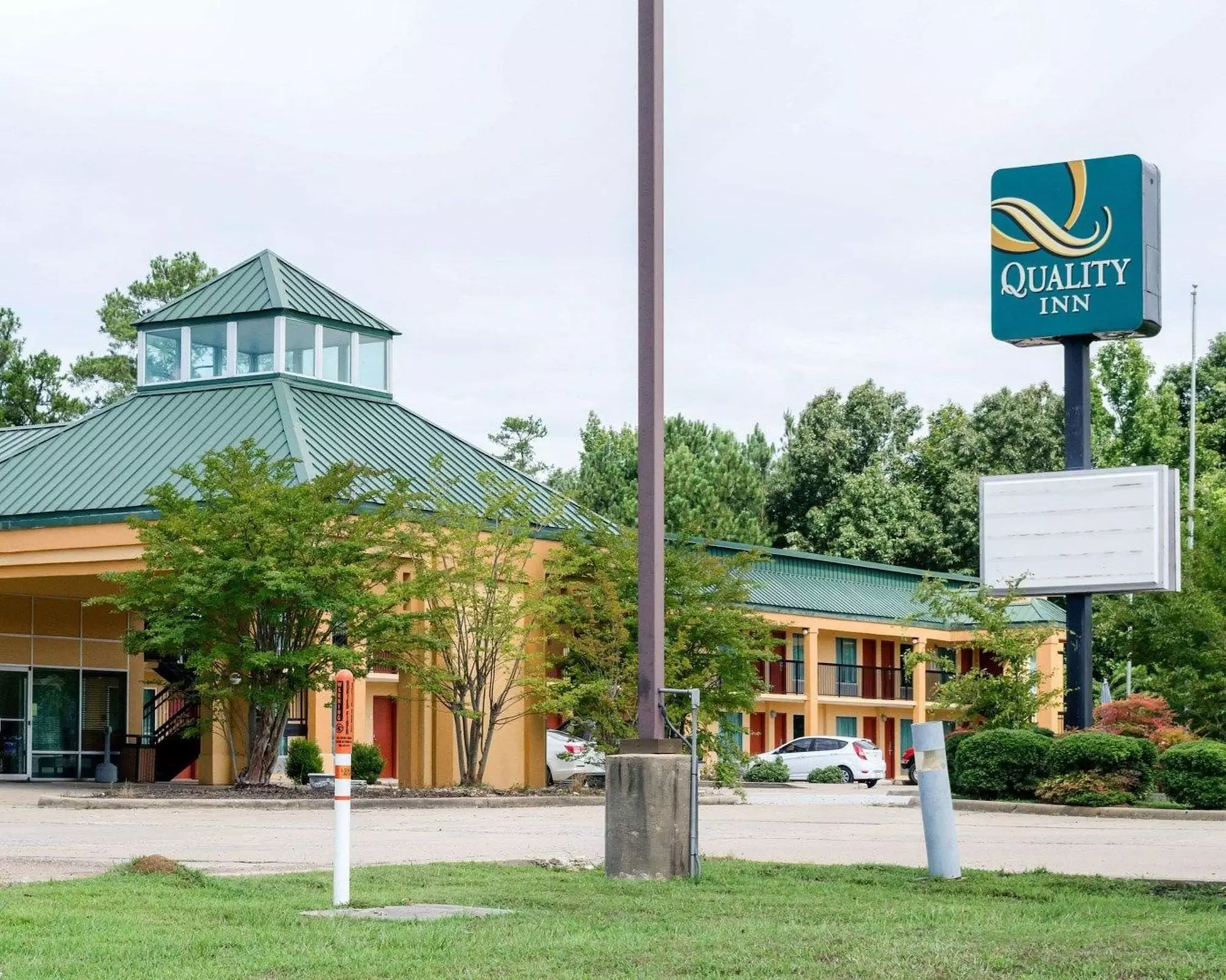 Quality Inn Louisville - Primary Image