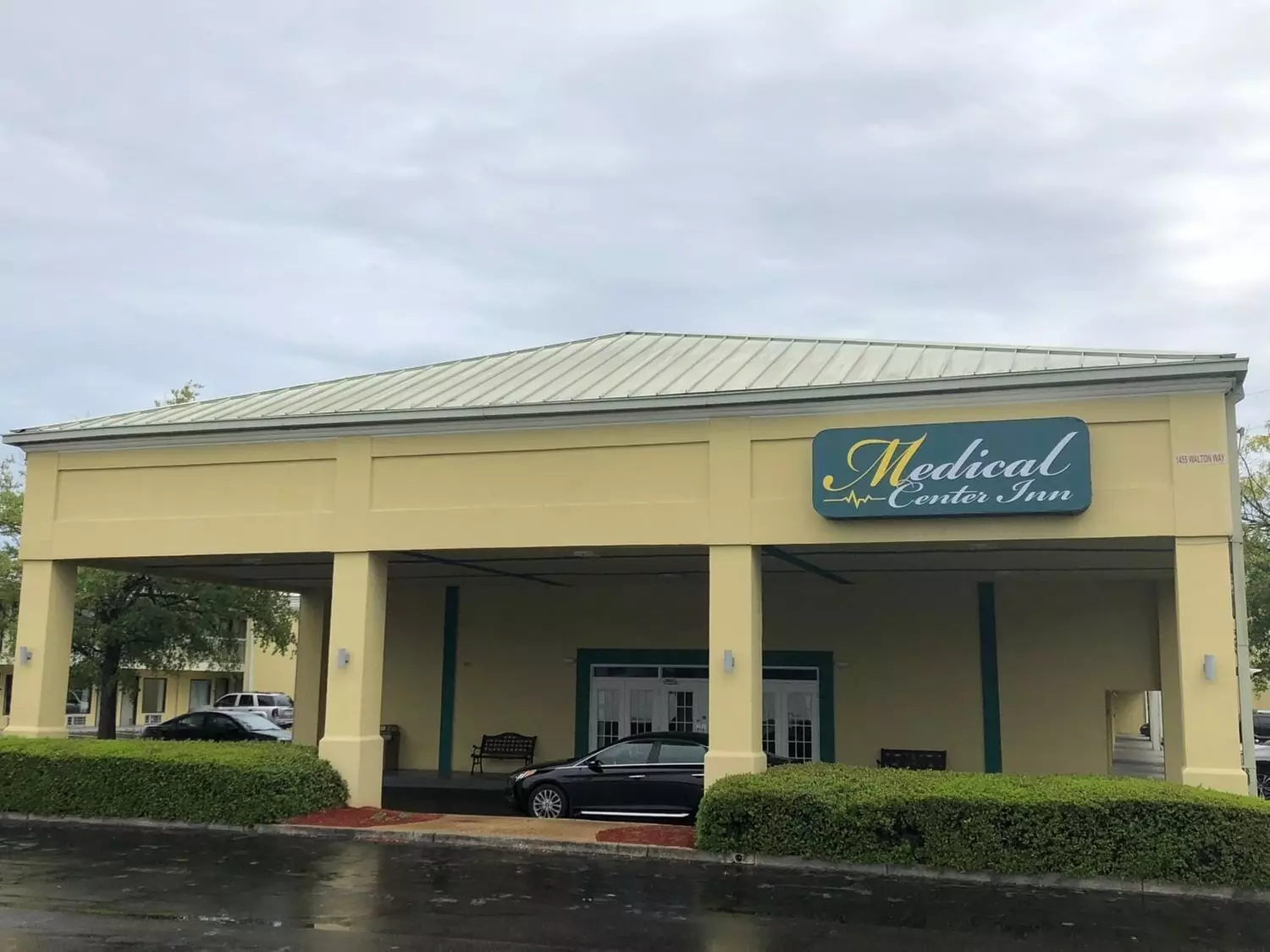 Medical Center Inn - Primary Image