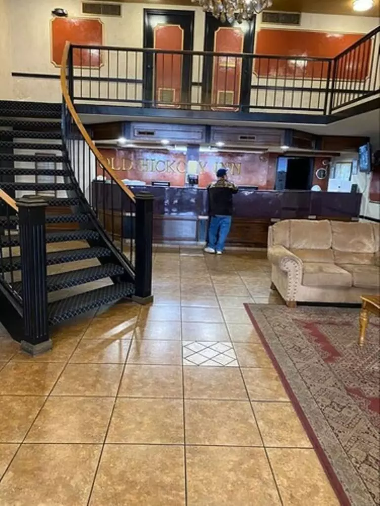 Old Hickory Inn Jackson - Primary Image