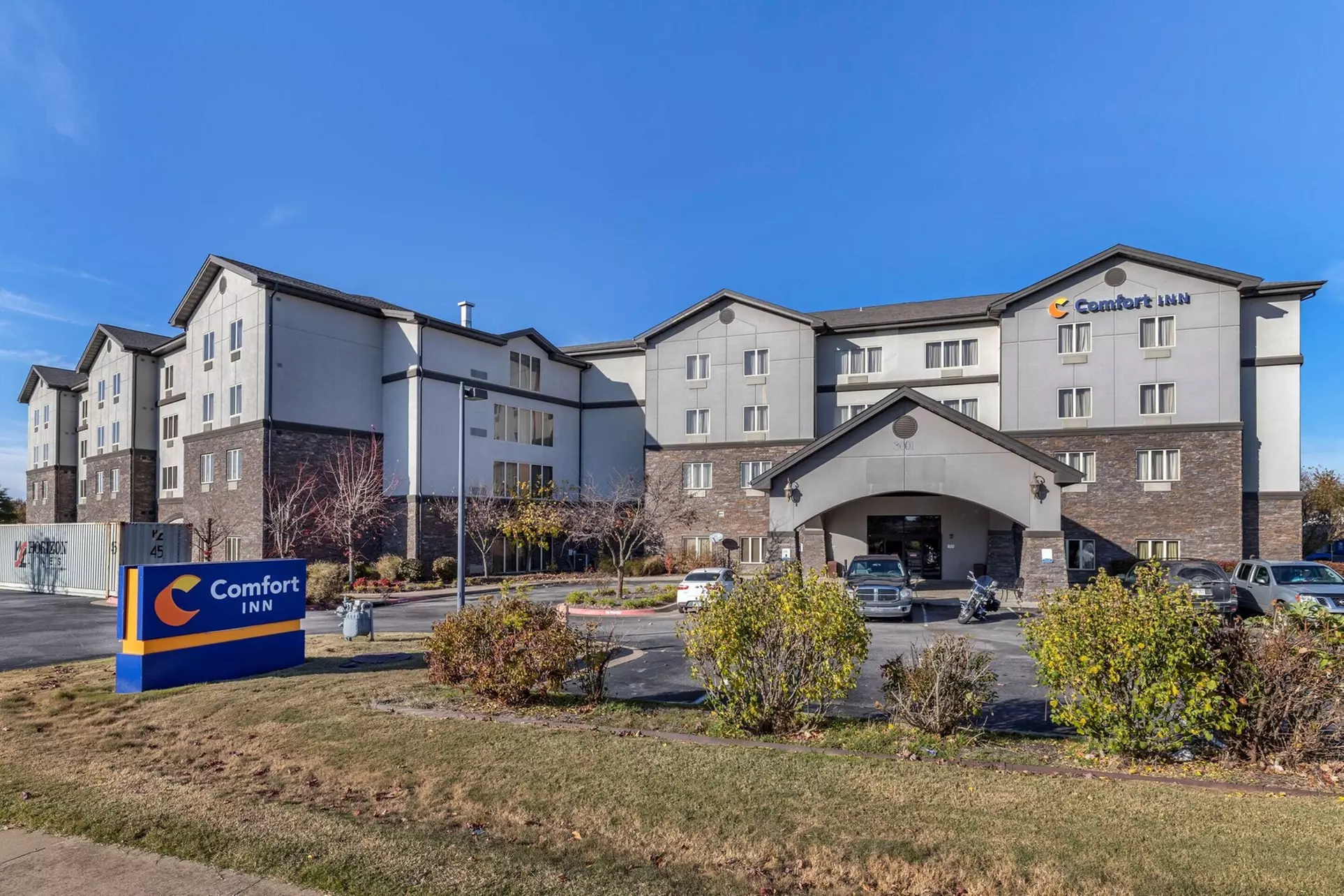 Comfort Inn Bentonville - Crystal Bridges - Primary Image