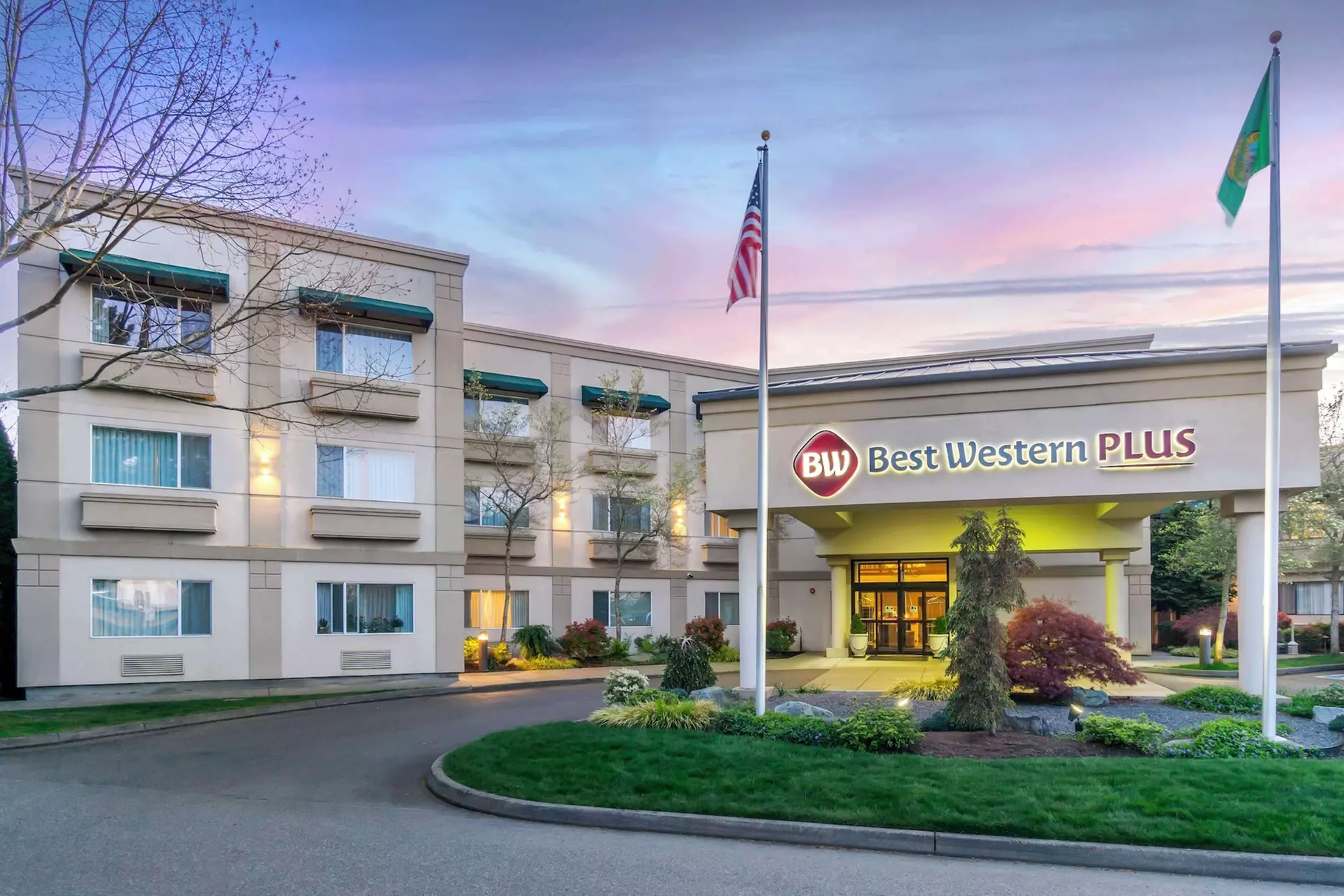 Best Western Plus Edmonds Harbor Inn - Primary Image