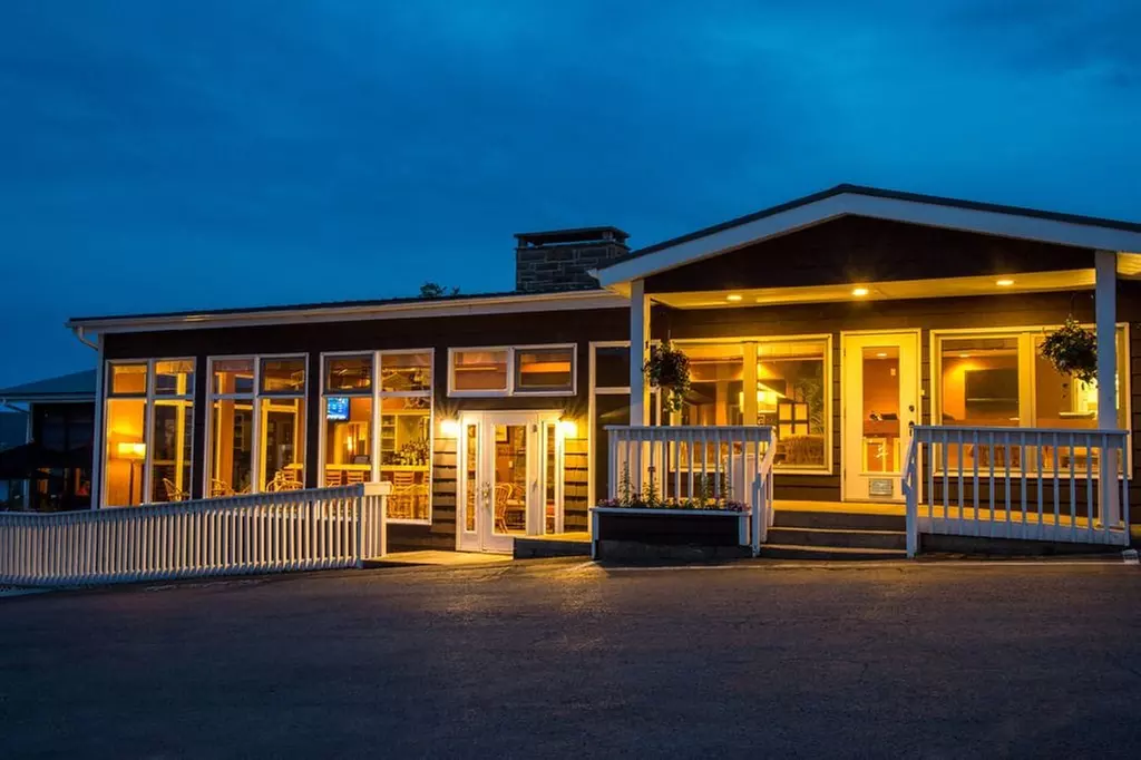 Silver Dart Lodge - Primary Image