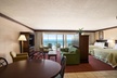 Days Inn by Wyndham Ocean City Oceanfront - Second Medium