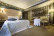 IMPERIAL Hotel & Restaurant - Second Medium