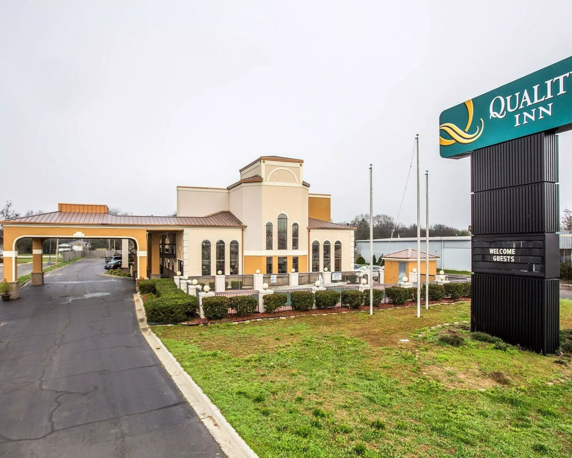 Quality Inn Bennettsville - Primary Image