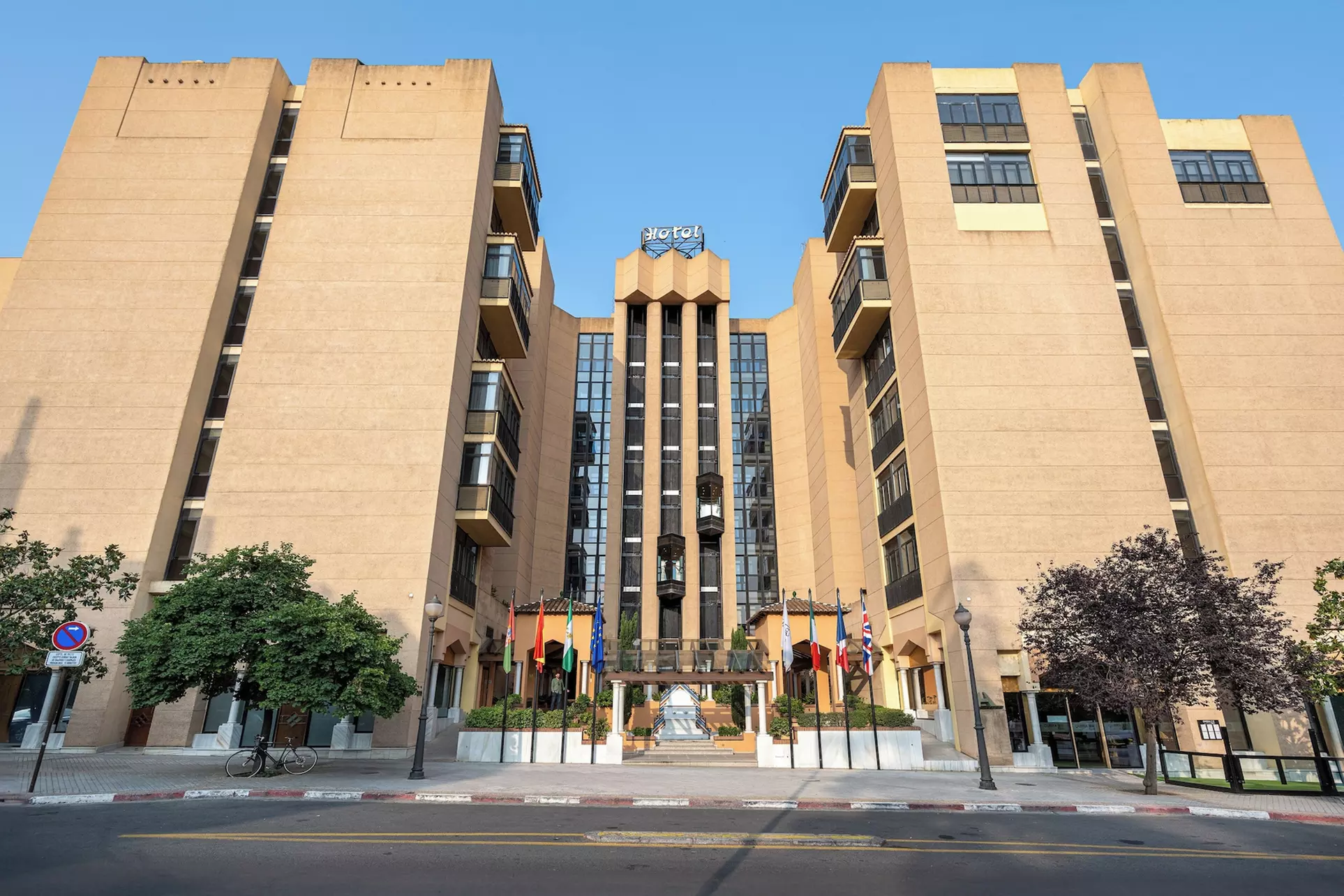 Saray Hotel - Primary Image