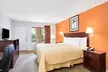 Super 8 by Wyndham Defuniak Springs - Second Medium
