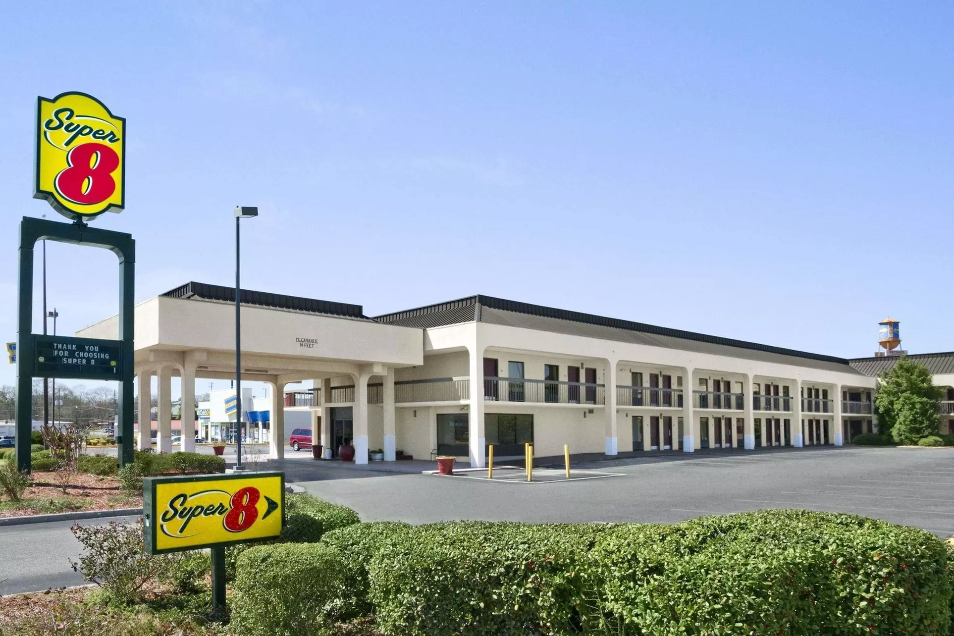 Super 8 by Wyndham Oxford - Primary Image