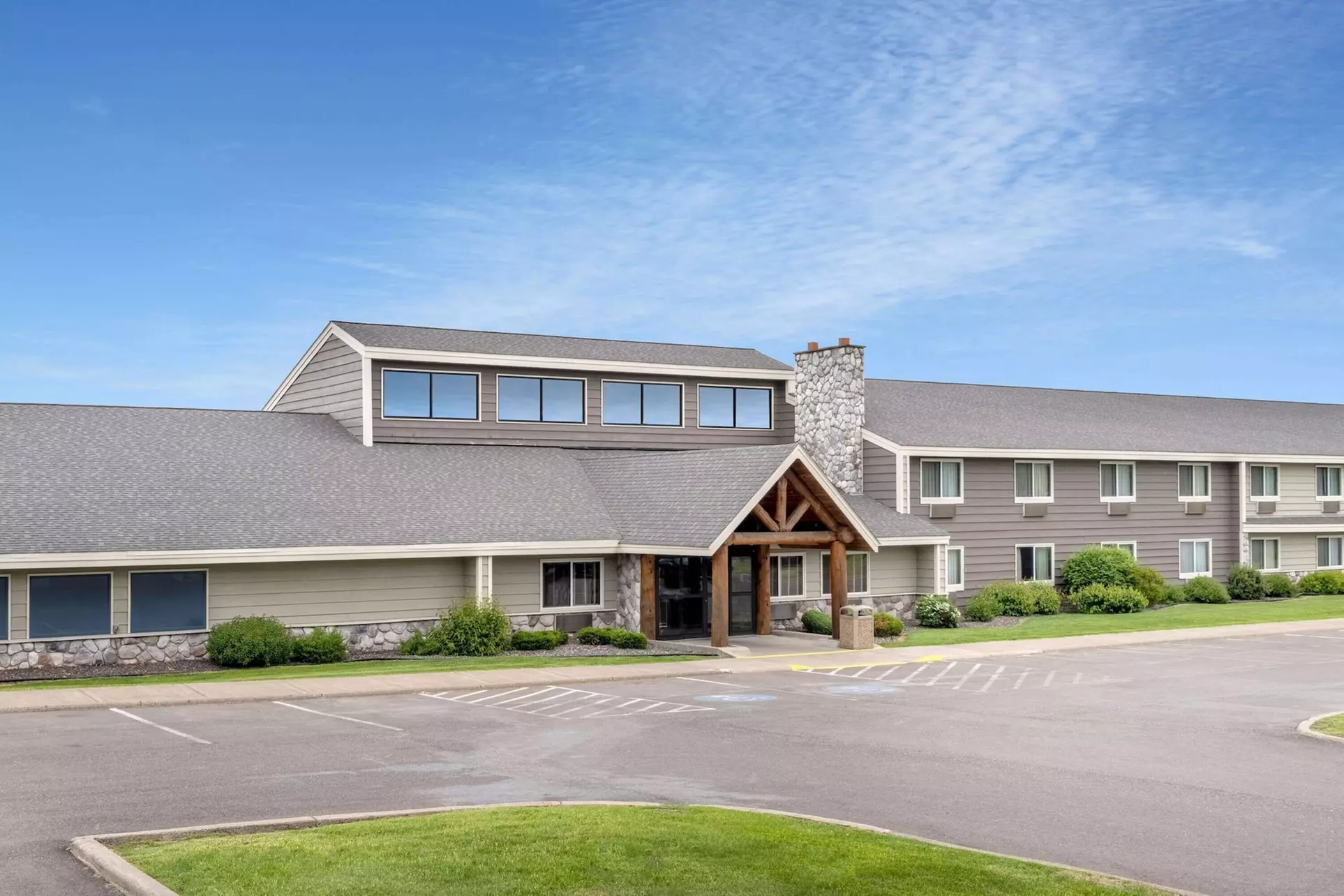 AmericInn by Wyndham Two Harbors Near Lake Superior - Primary Image
