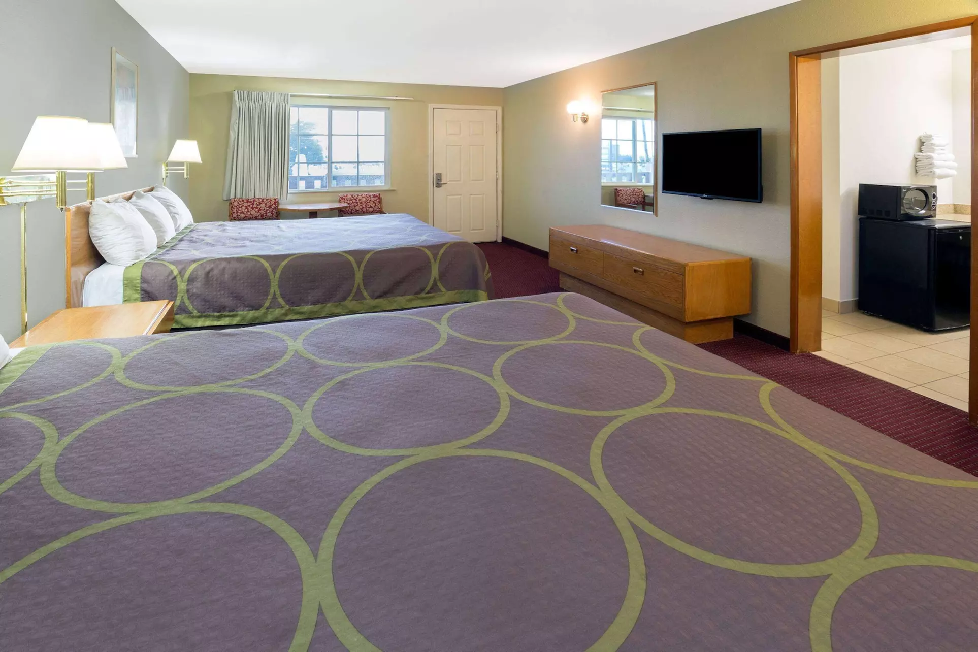 Super 8 by Wyndham Crescent City - Primary Image