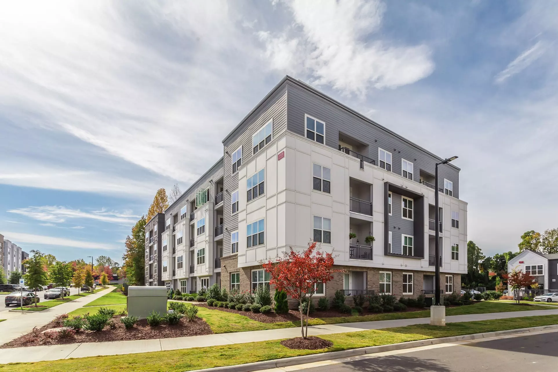 Kasa FreeMoreWest Charlotte - Primary Image