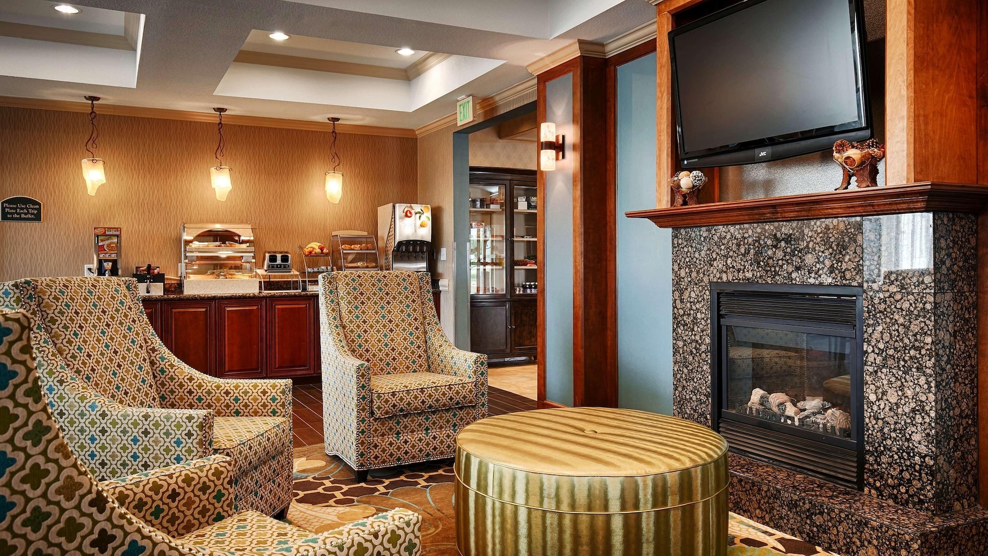 Comfort Inn & Suites
