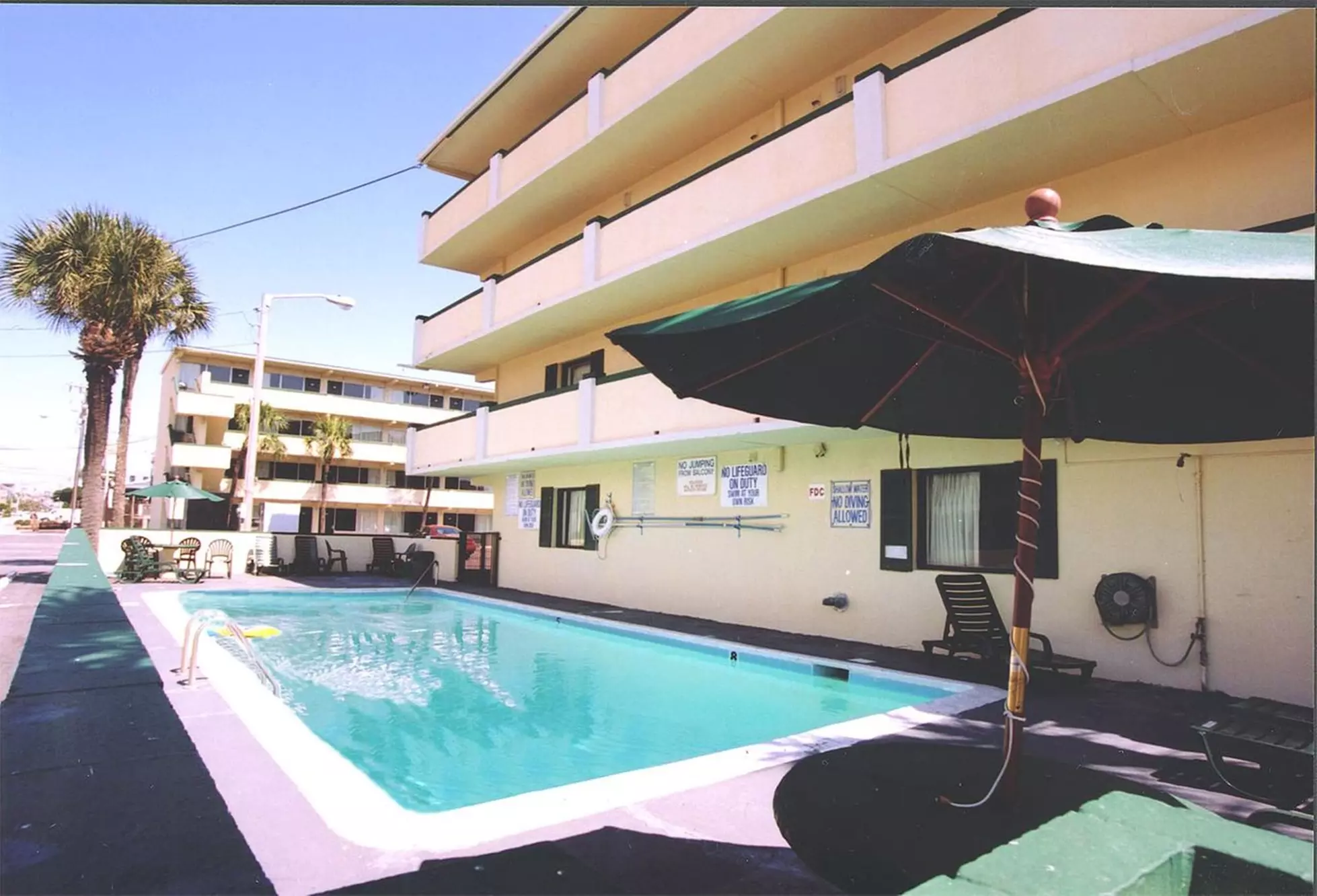 Happy Holiday Motel - Primary Image