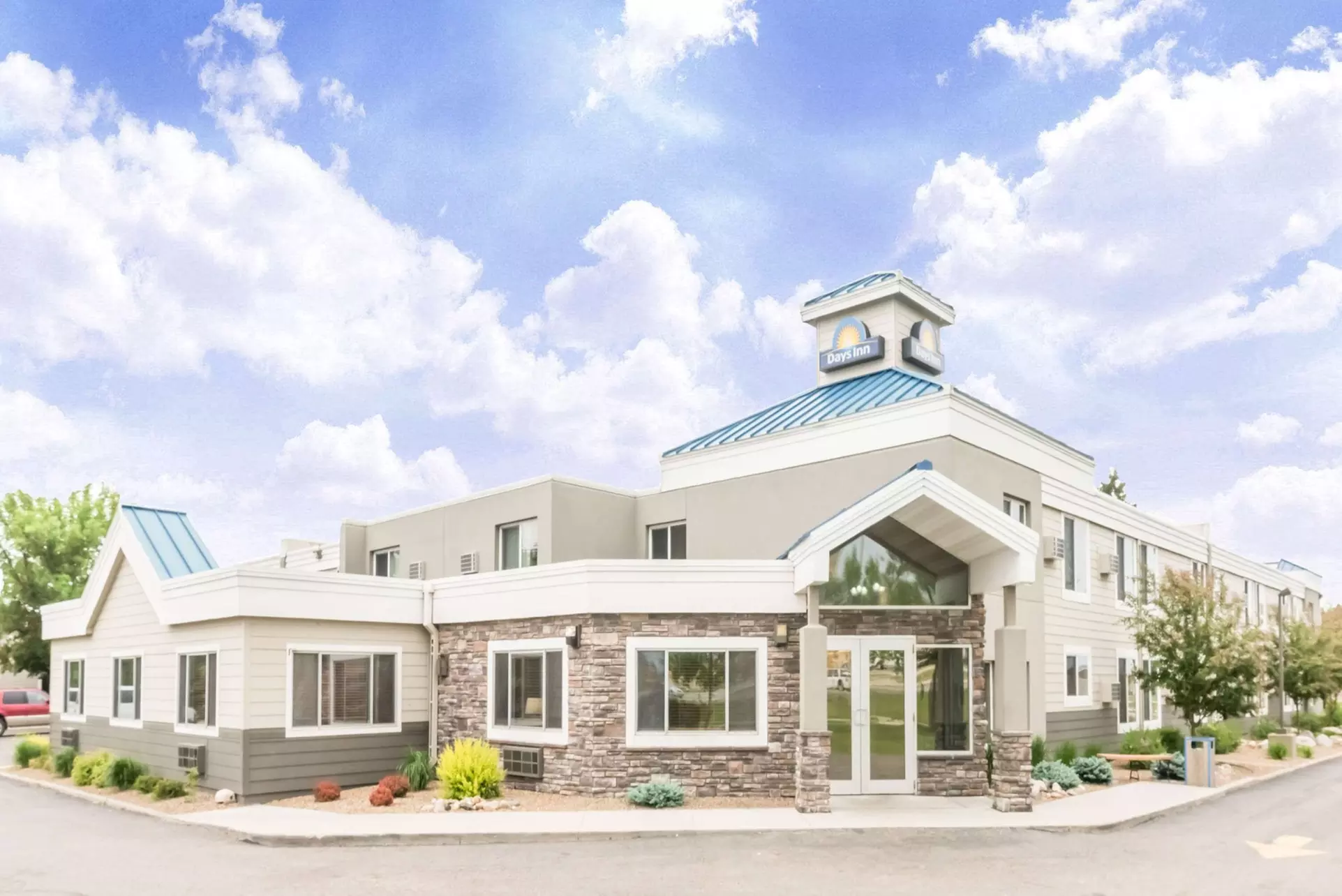 Days Inn by Wyndham Bismarck - Primary Image