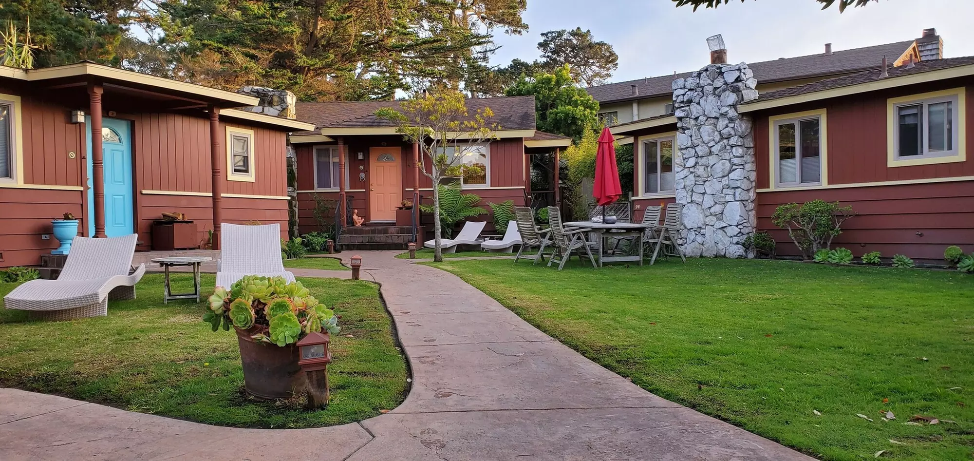 Andril Fireplace Cottages - Primary Image