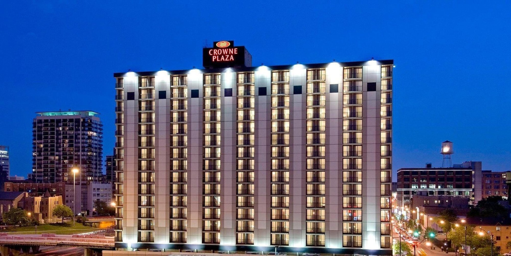 Crowne Plaza Chicago West Loop by IHG