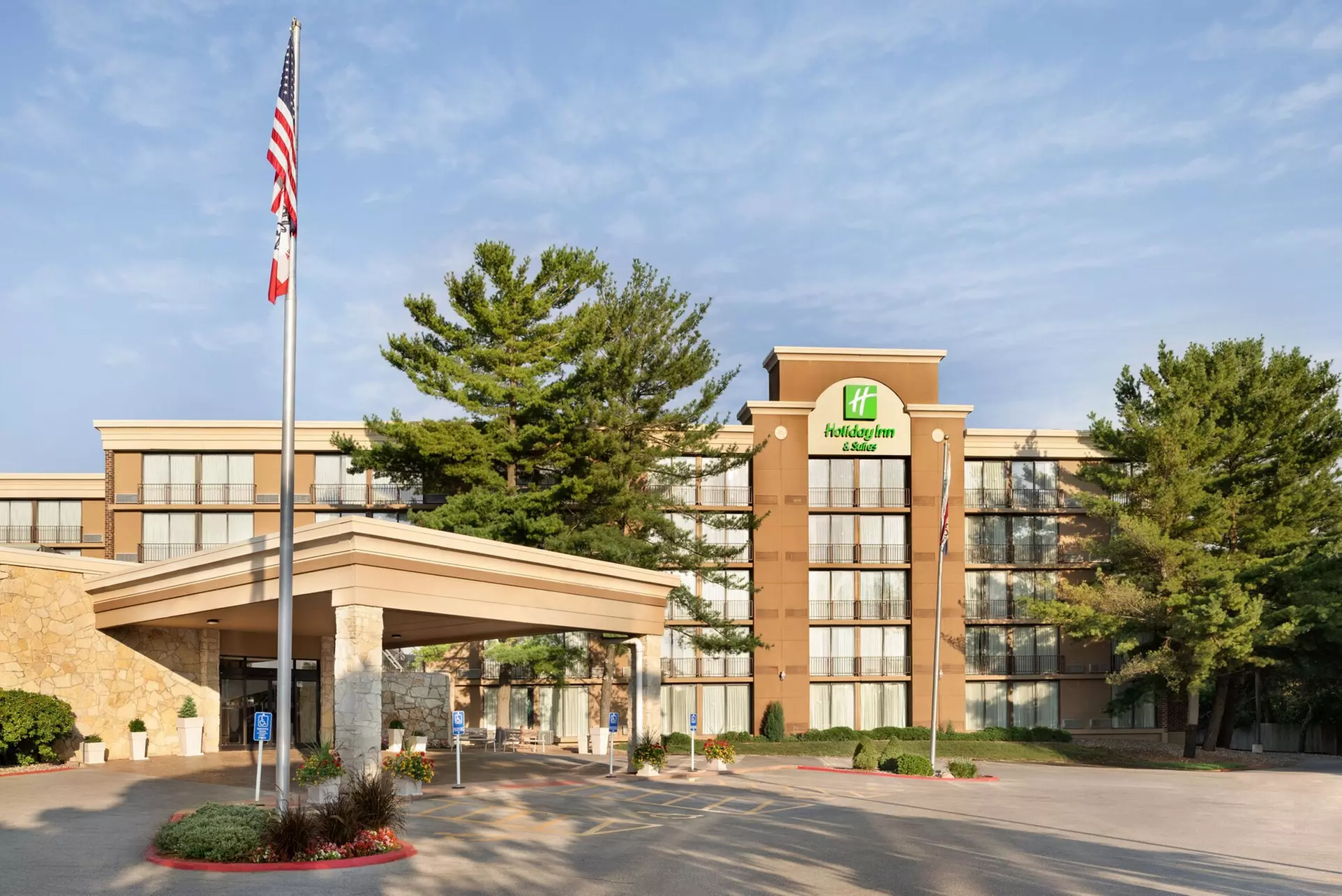 Holiday Inn Hotel & Suites Des Moines - Northwest by IHG - Primary Image