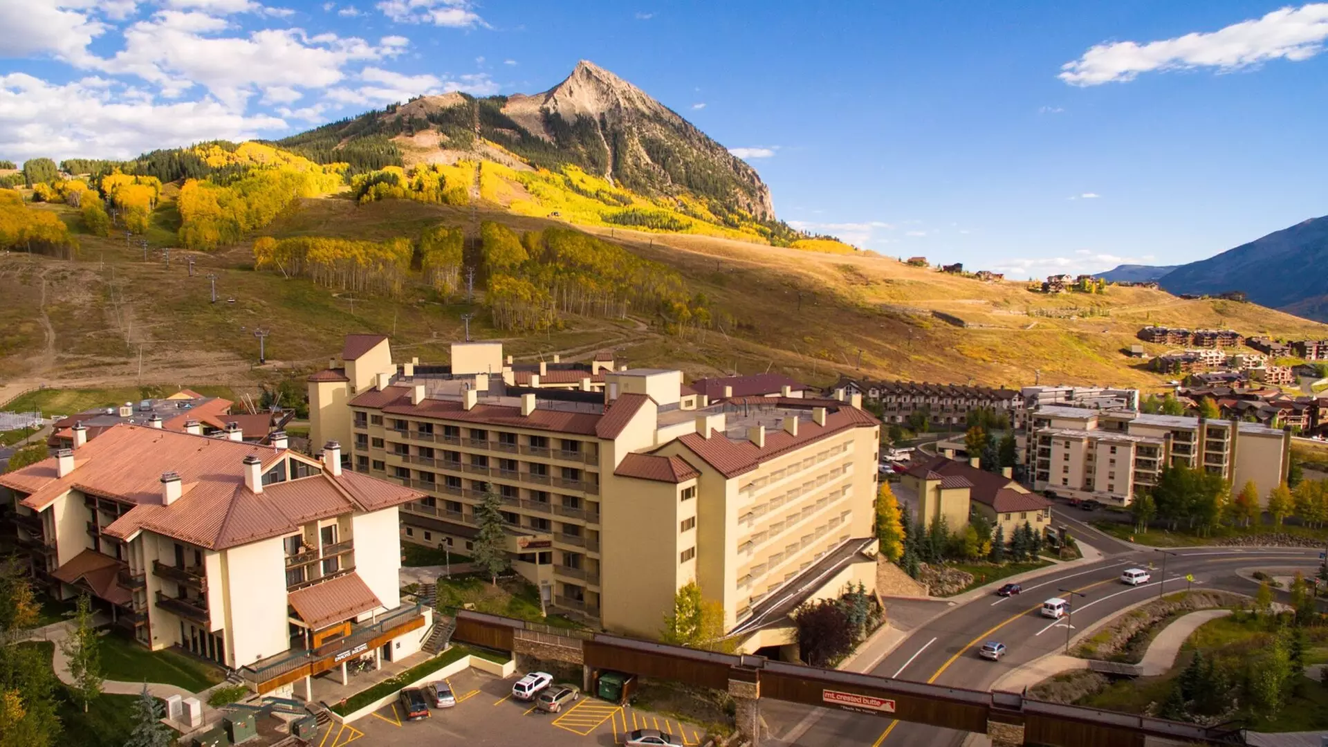 *OLD* Elevation Hotel And Spa - Primary Image