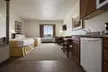 Days Inn & Suites by Wyndham Columbus NE - Second Medium