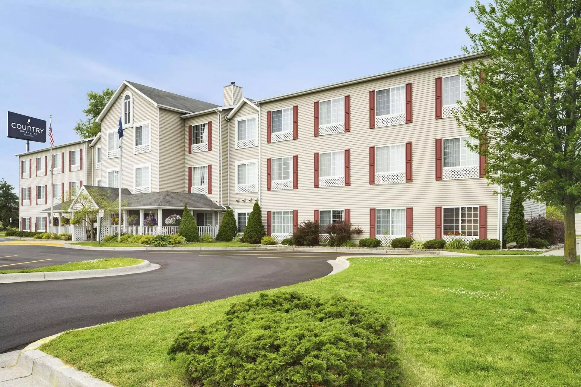 Country Inn & Suites by Radisson, Grand Rapids Airport, MI - Primary Image
