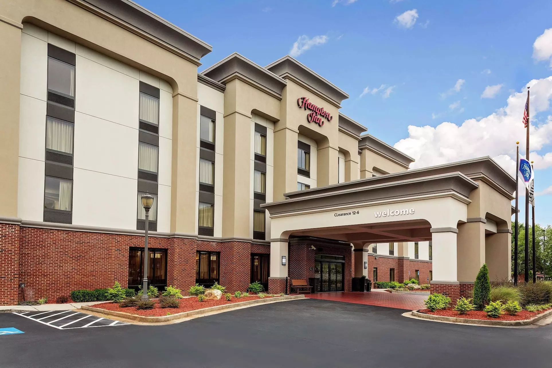 Hampton Inn Atlanta Fairburn - Primary Image