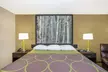 Super 8 by Wyndham Brookings - Second Medium