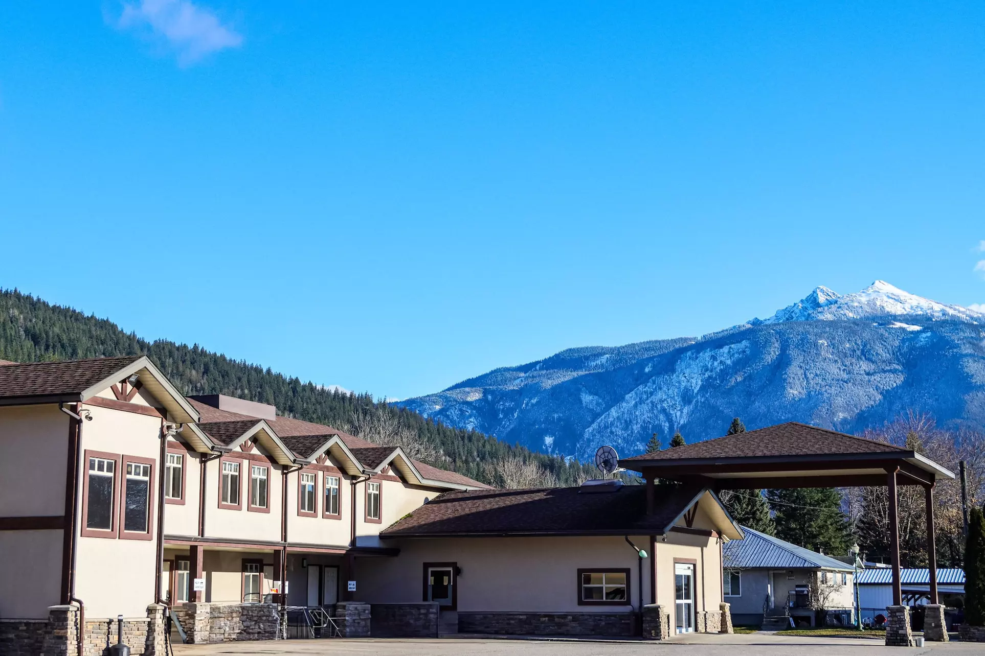 Northwinds Hotel Revelstoke - Primary Image