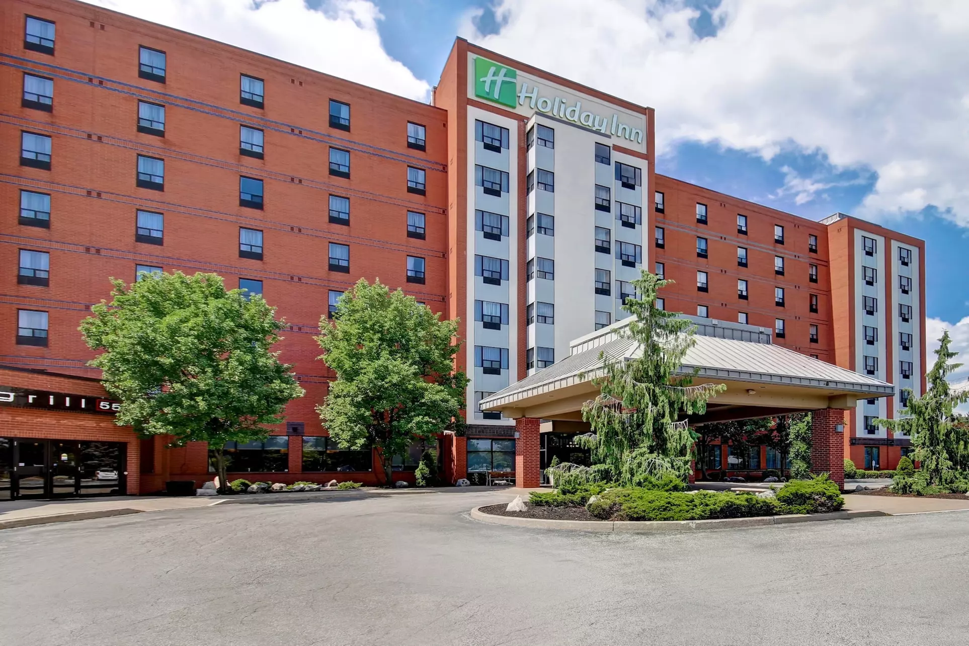 Holiday Inn & Suites Windsor Ambassador Bridge by IHG - Primary Image