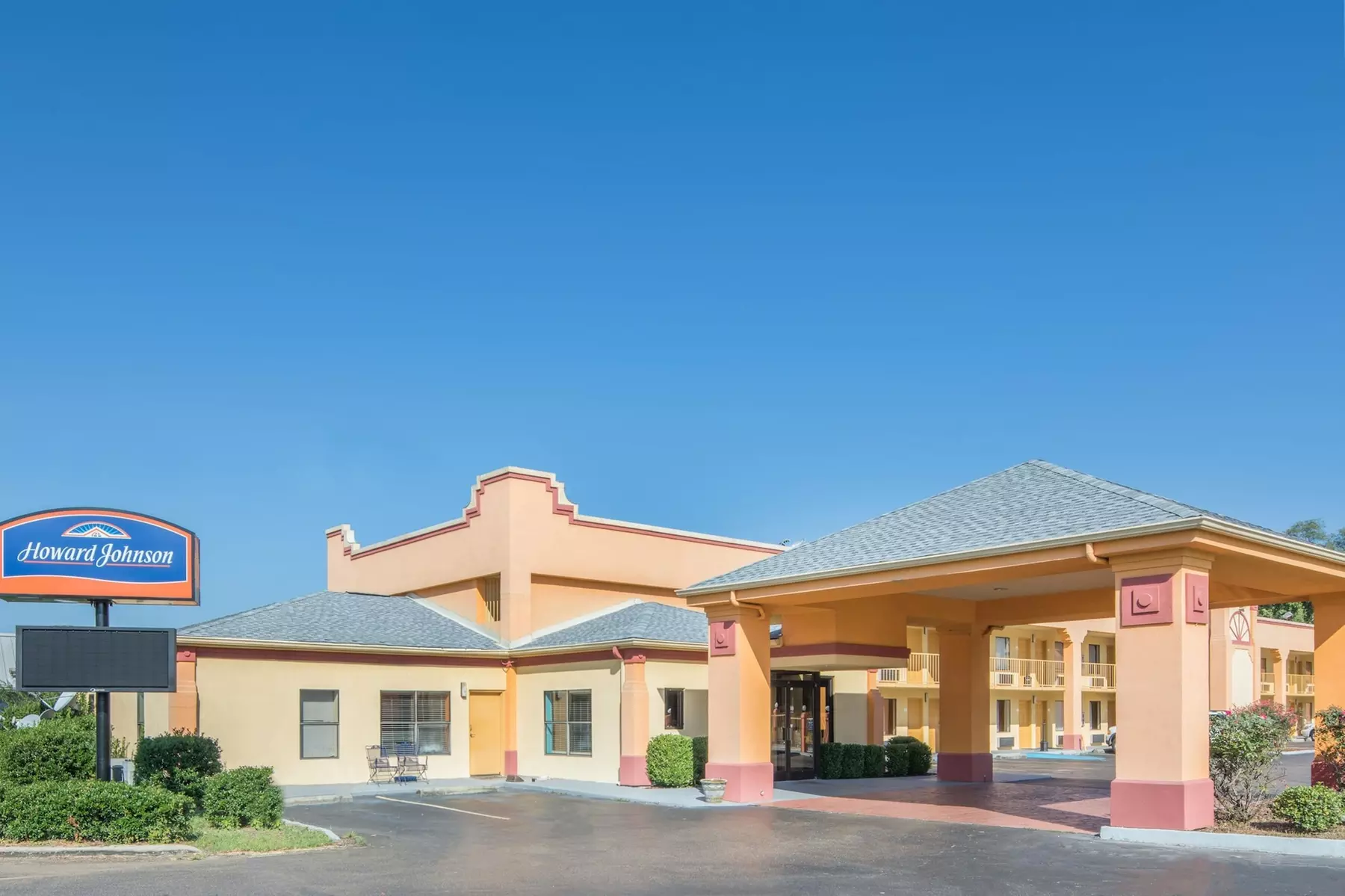 Howard Johnson by Wyndham Vicksburg - Primary Image