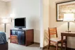 Comfort Inn And Suites Hamburg - Second Medium