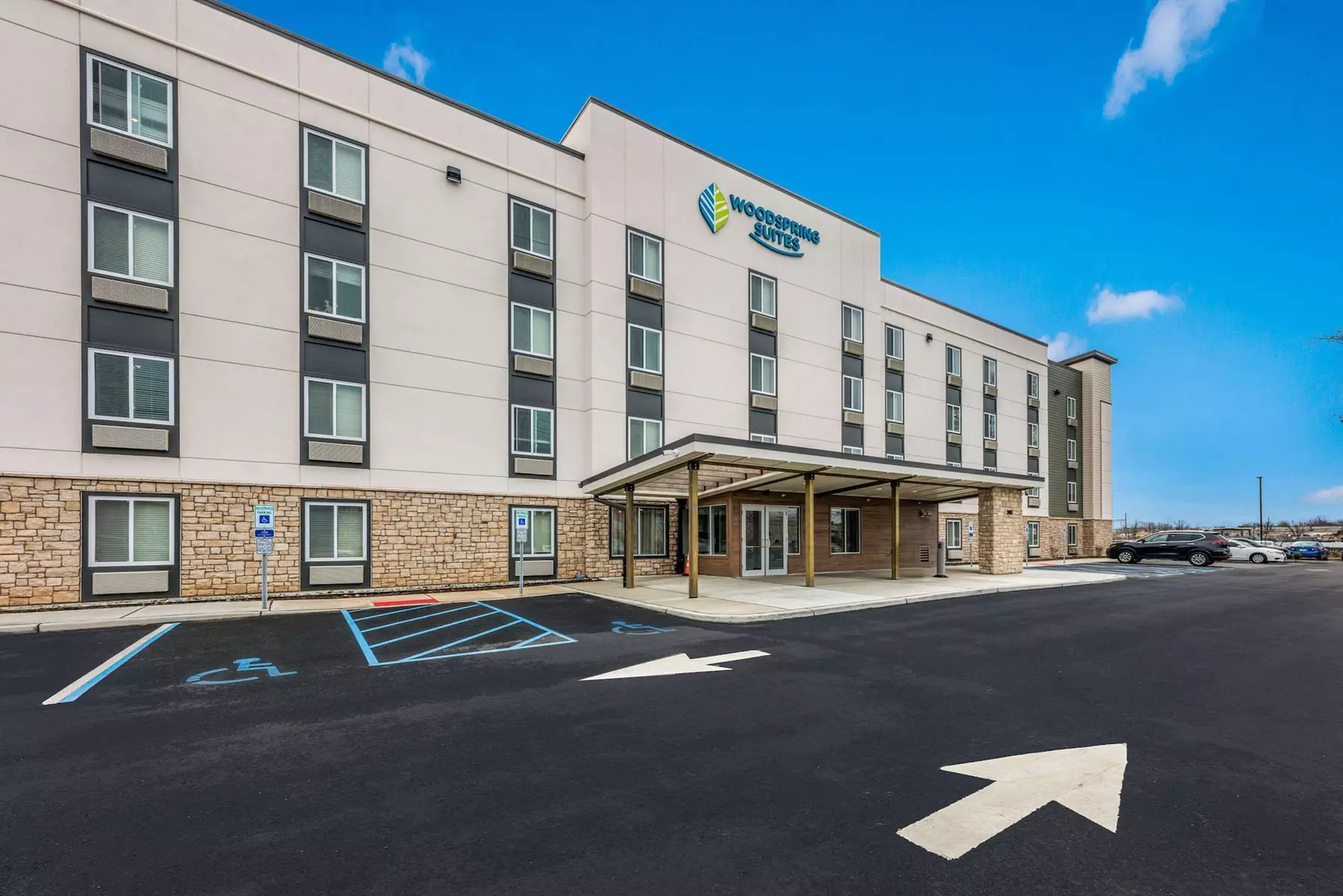 WoodSpring Suites Linden - Primary Image