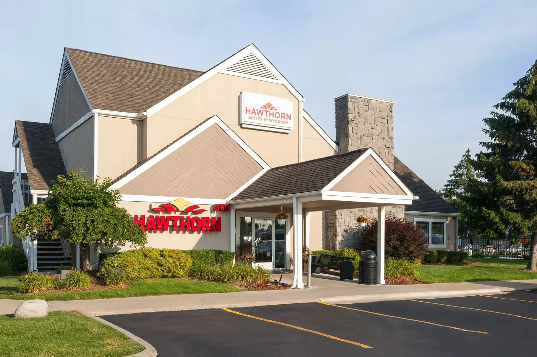 Hawthorn Suites By Wyndham Dearborn/Detroit, MI - Primary Image