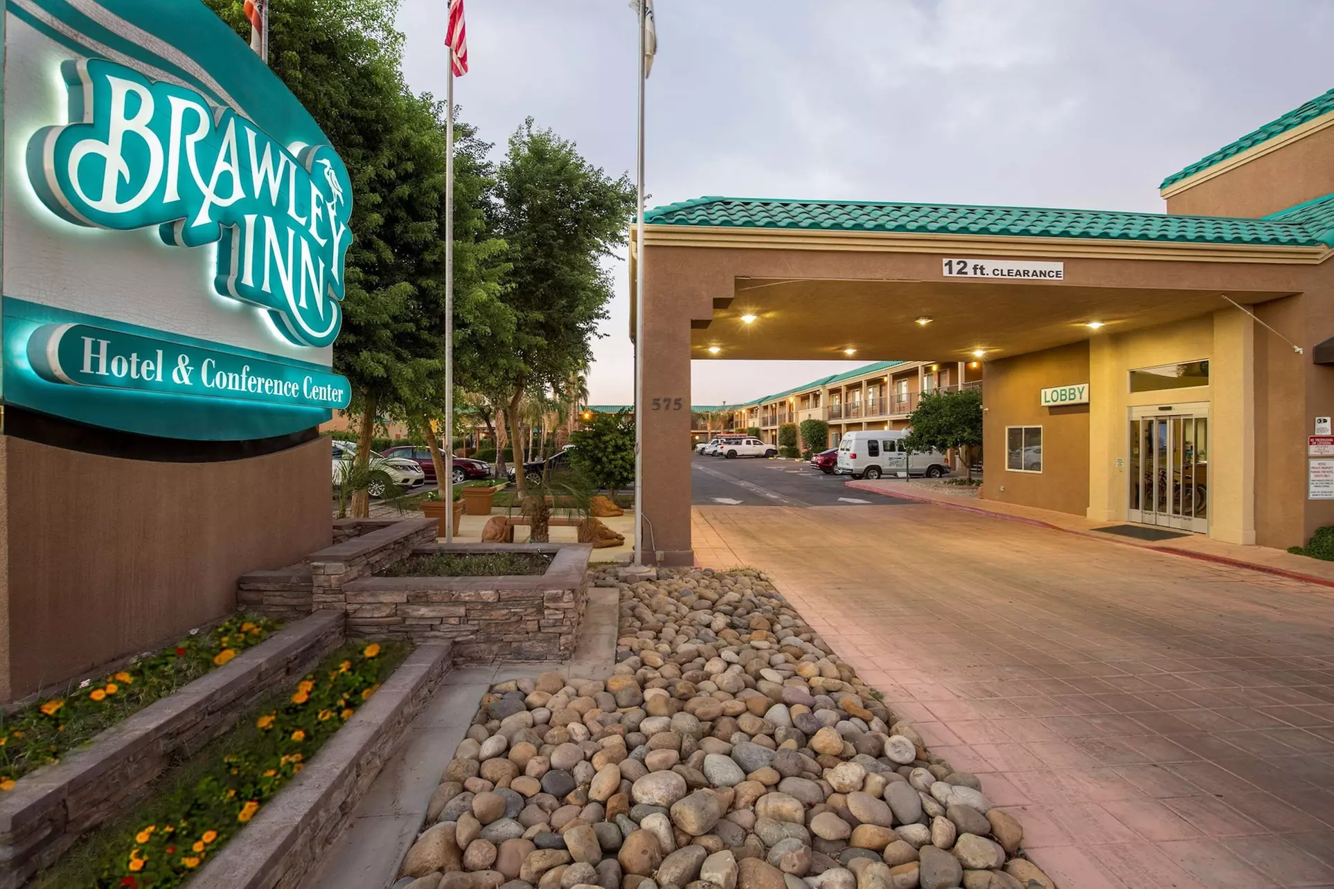 Brawley Inn - Primary Image