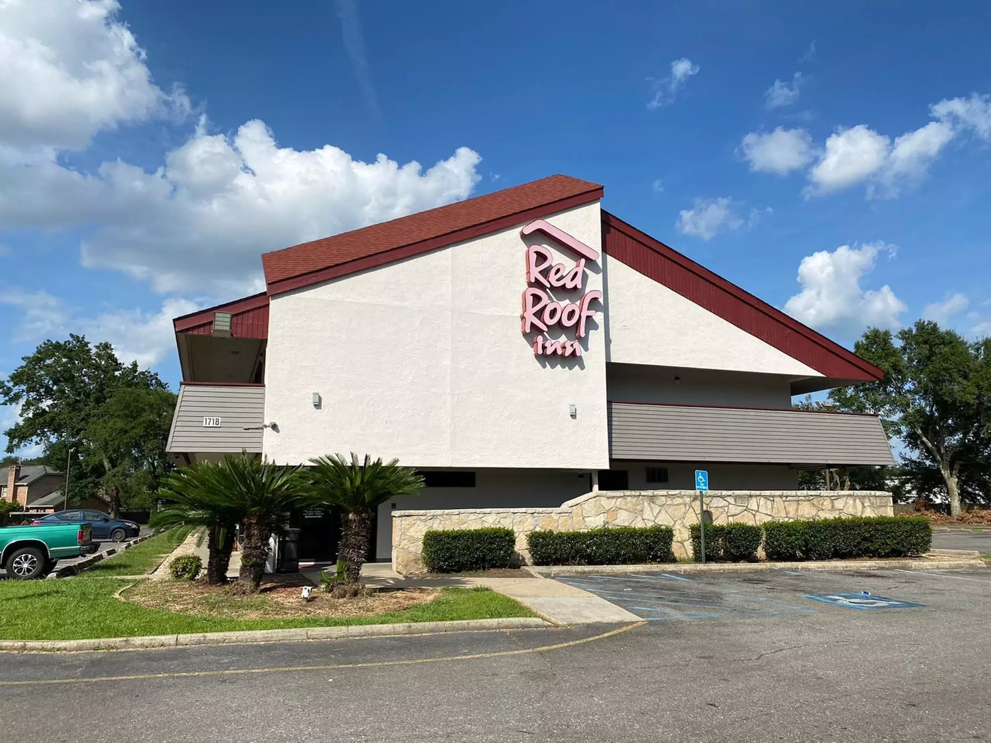 Red Roof Inn Lafayette, LA - Primary Image