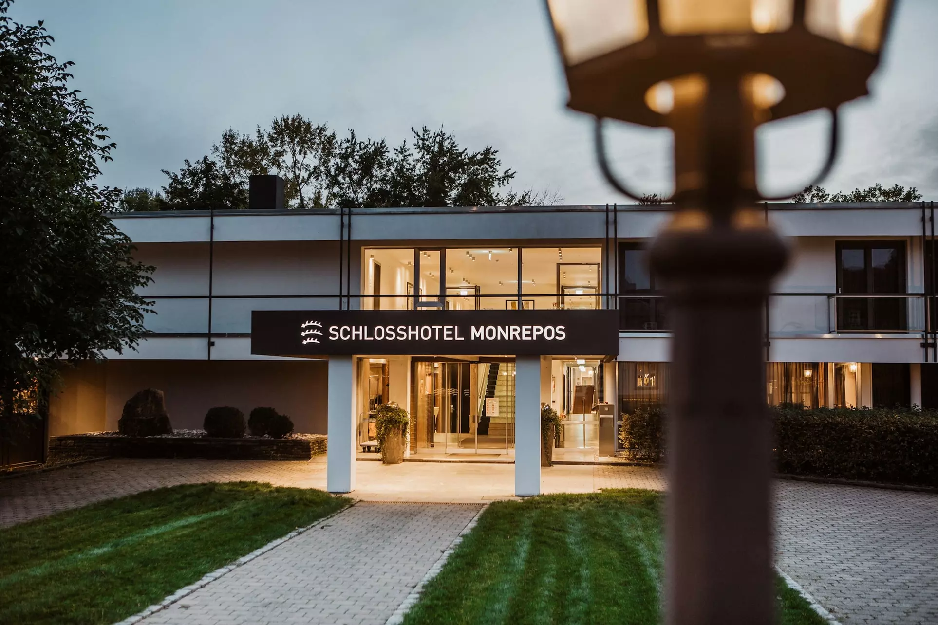 Schlosshotel Monrepos - Primary Image