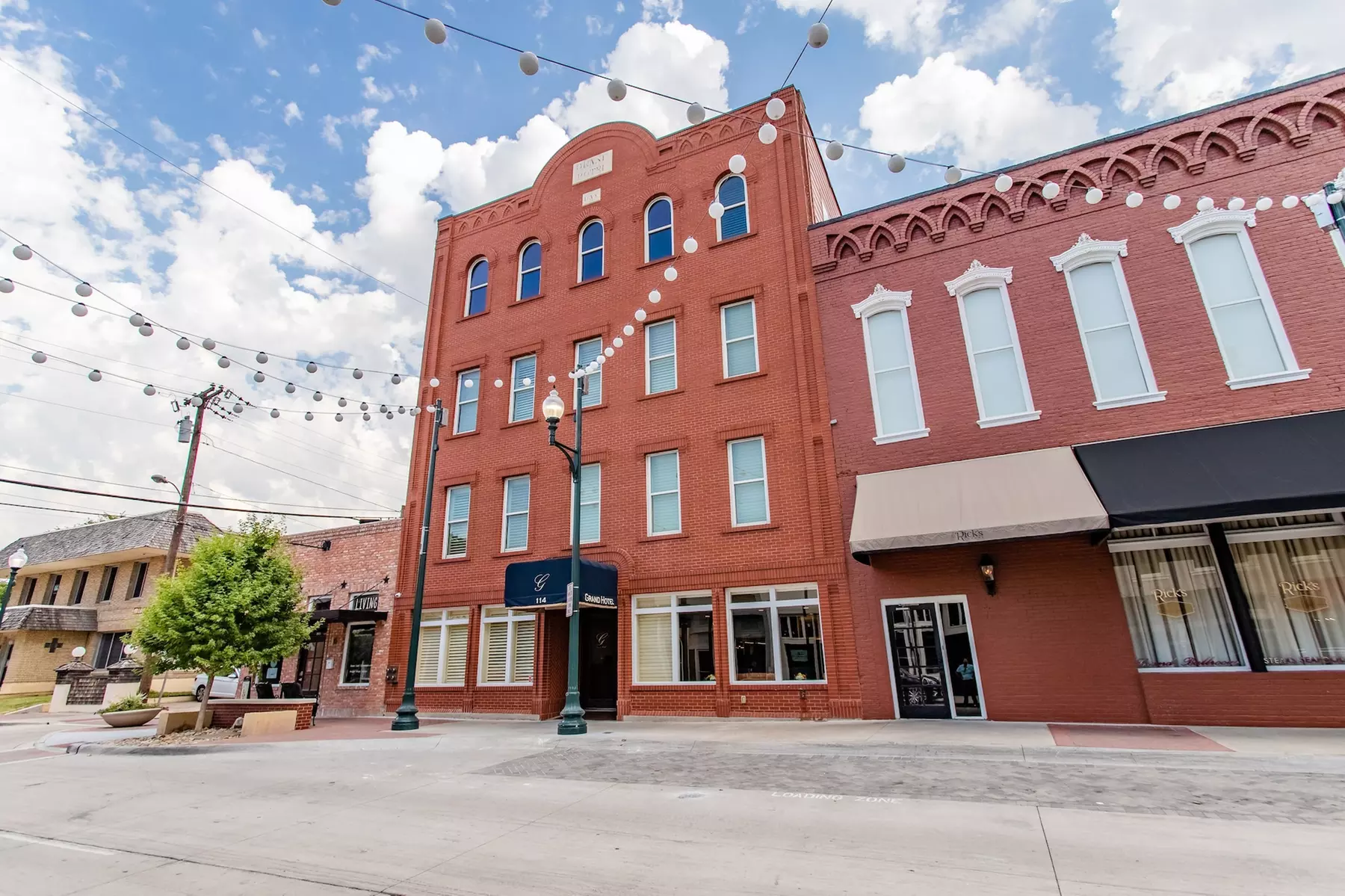 The Grand Hotel - Primary Image