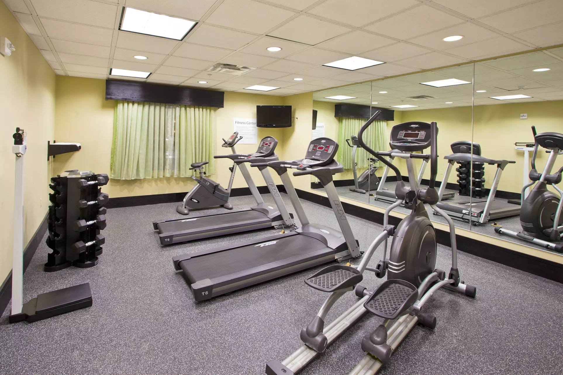 Holiday Inn Express Hotel & Suites Waycross by IHG - Primary Image