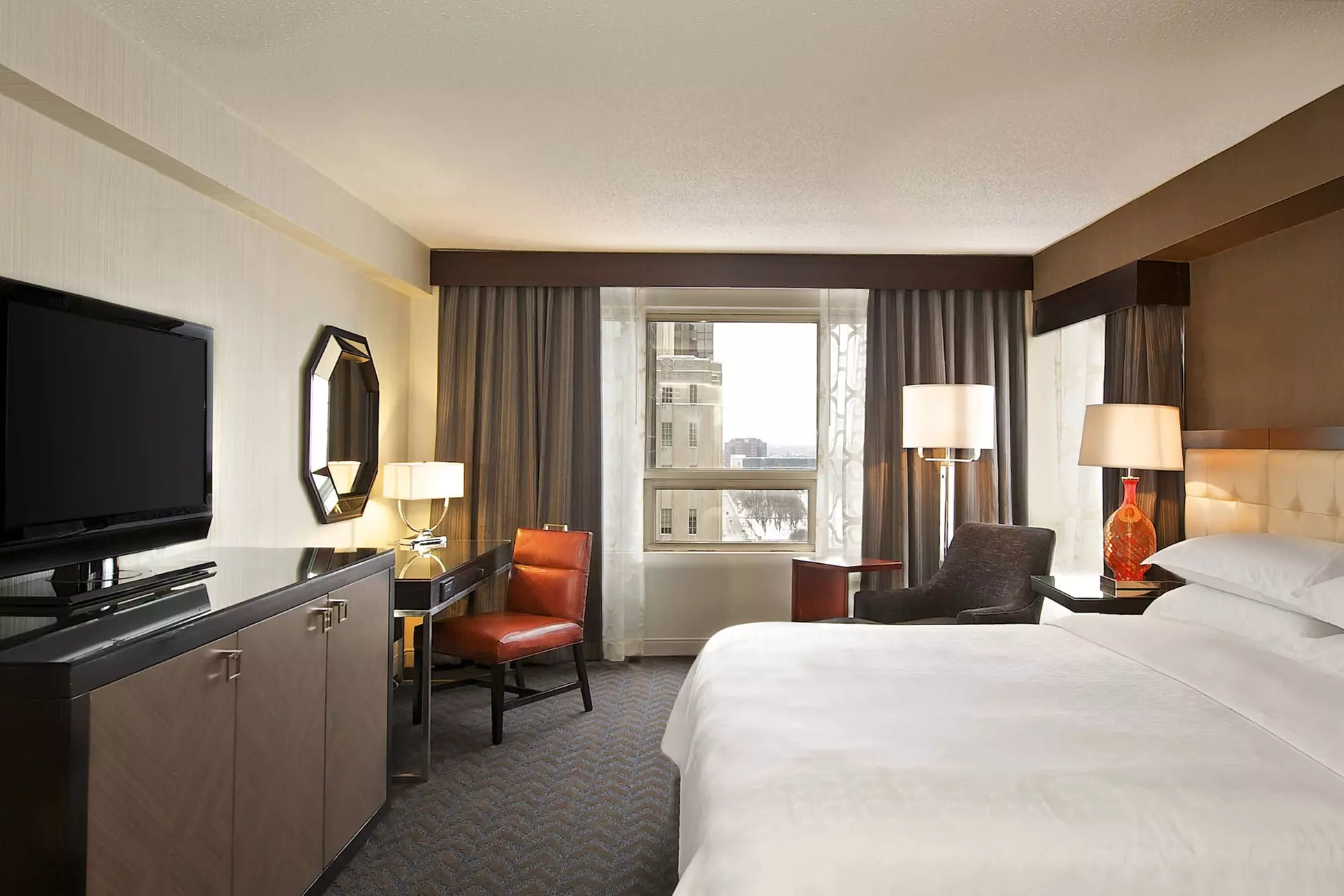 Sheraton Indianapolis City Centre Hotel - Primary Image