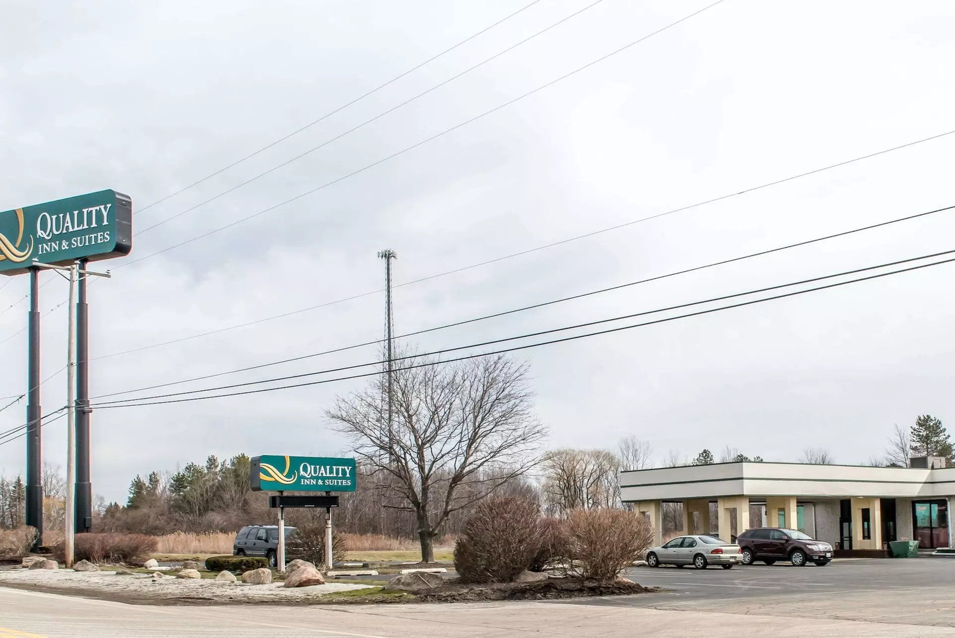 Quality Inn & Suites Fairview - Primary Image