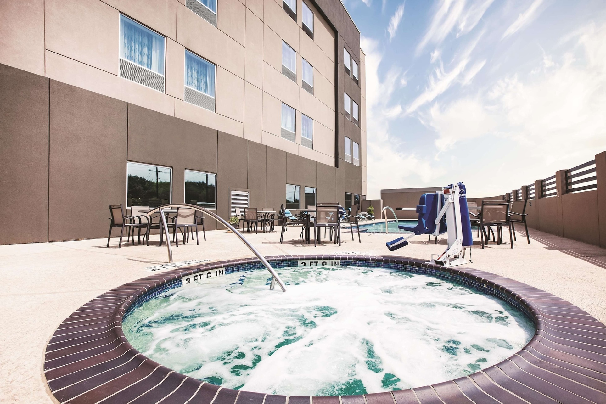 La Quinta Inn & Suites by Wyndham McAllen La Plaza Mall