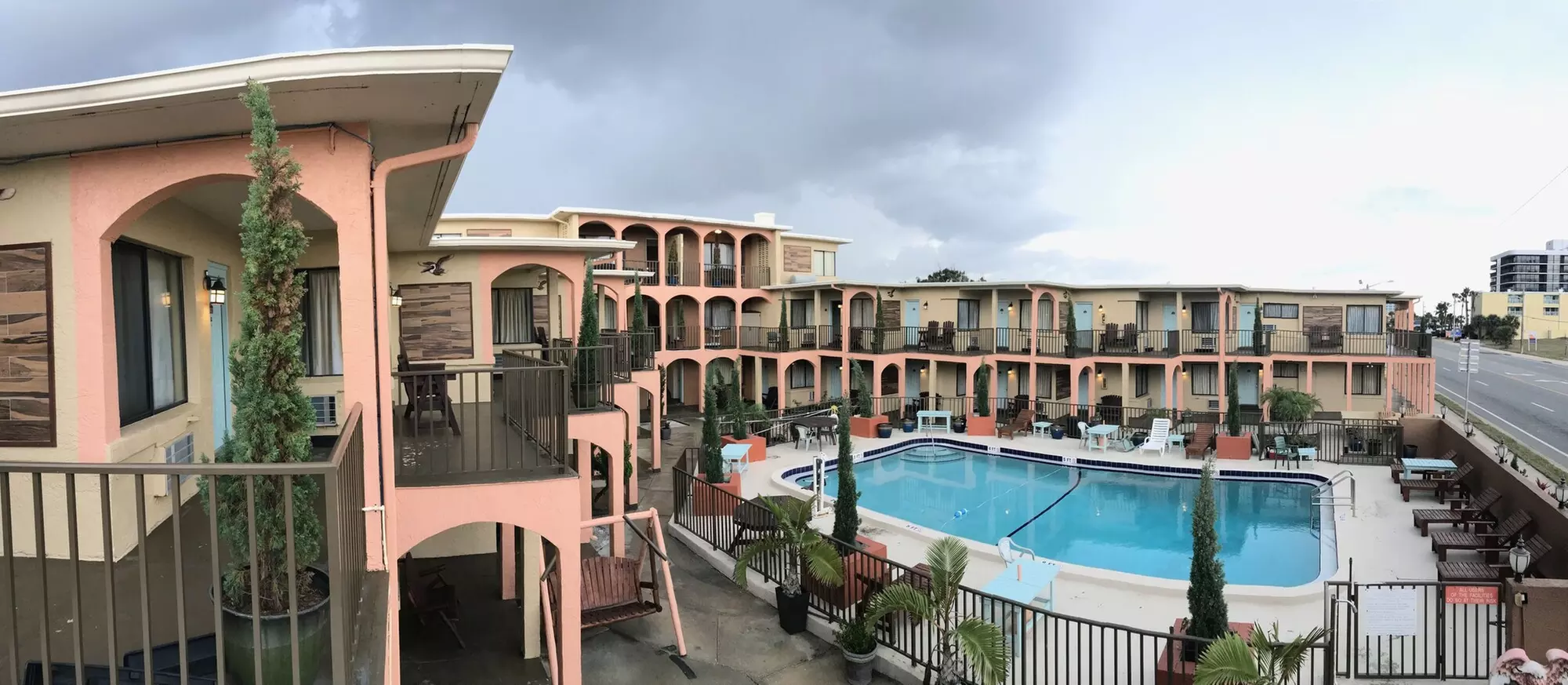 San Marina Motel - Primary Image
