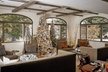 Knob Hill Inn - Second Medium