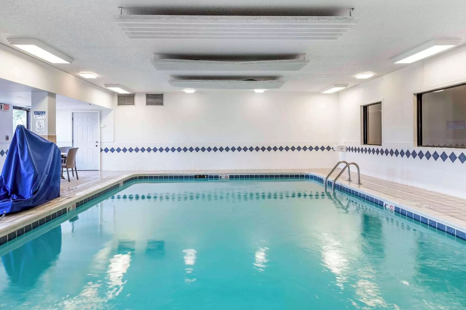 Comfort Inn Charlotte - Primary Image