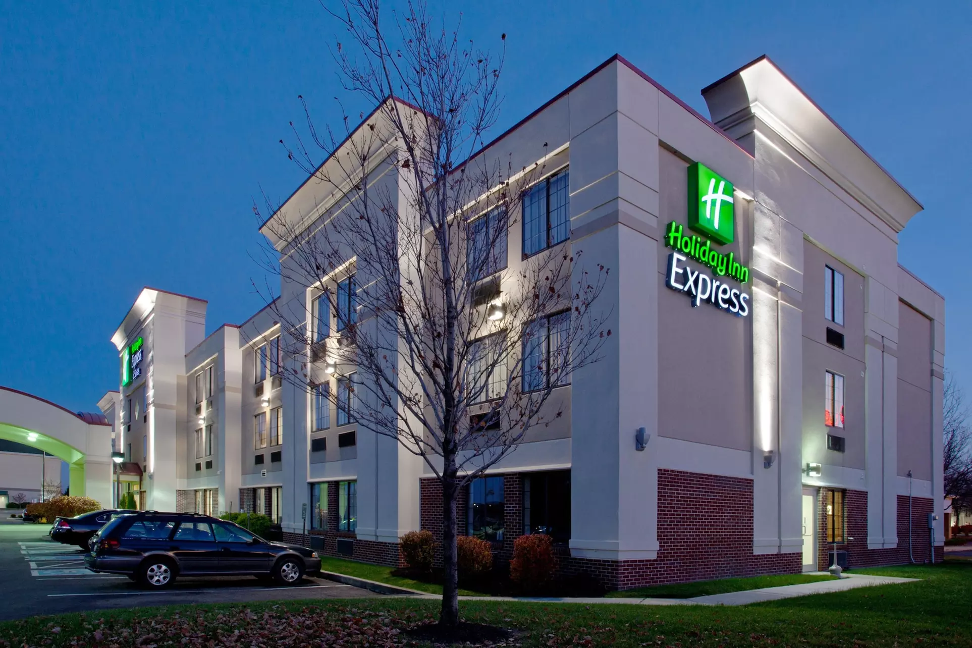 Holiday Inn Express Hotel & Suites Columbus SW-Grove City by IHG - Primary Image