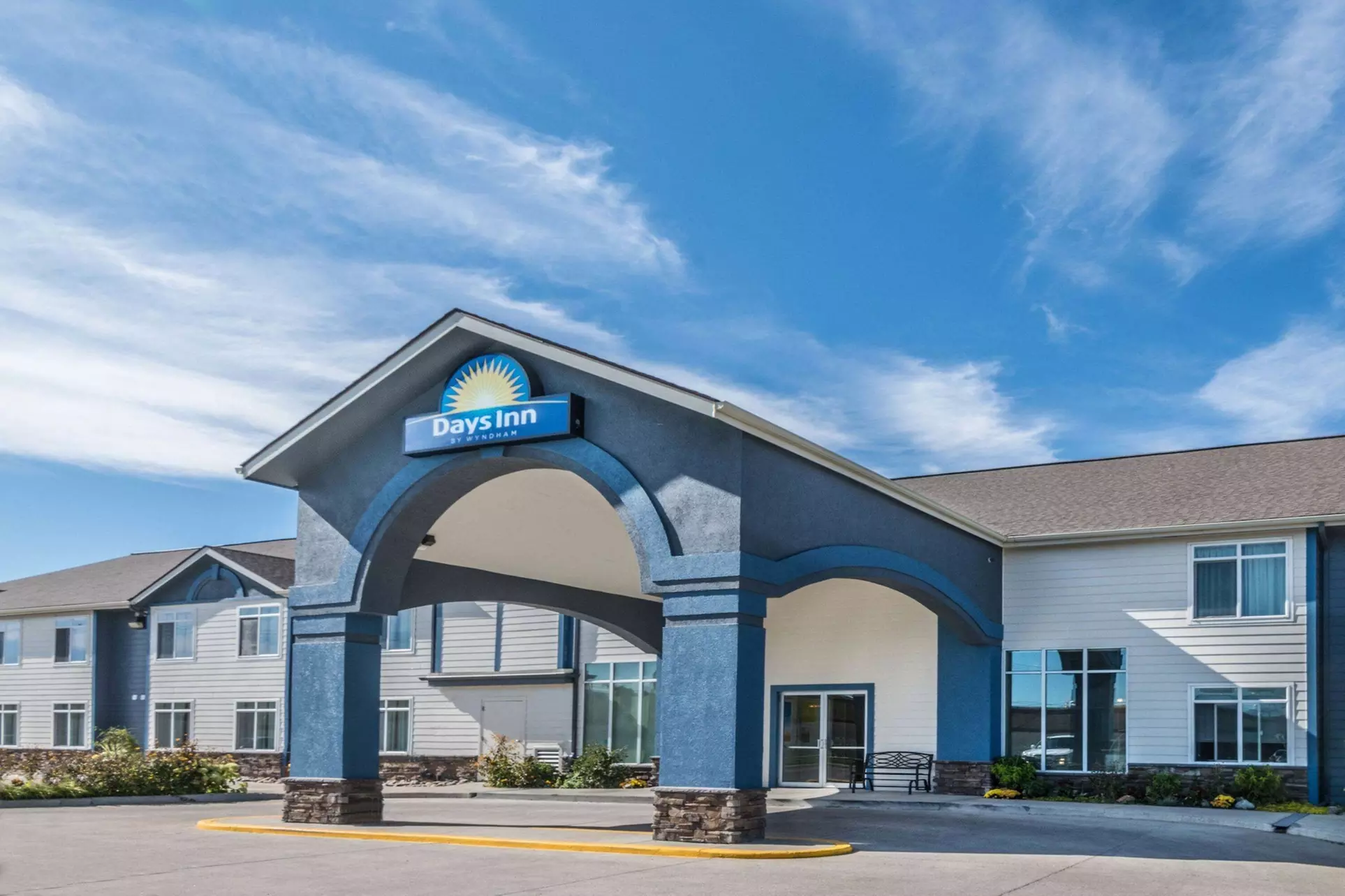 Days Inn by Wyndham Great Falls - Primary Image
