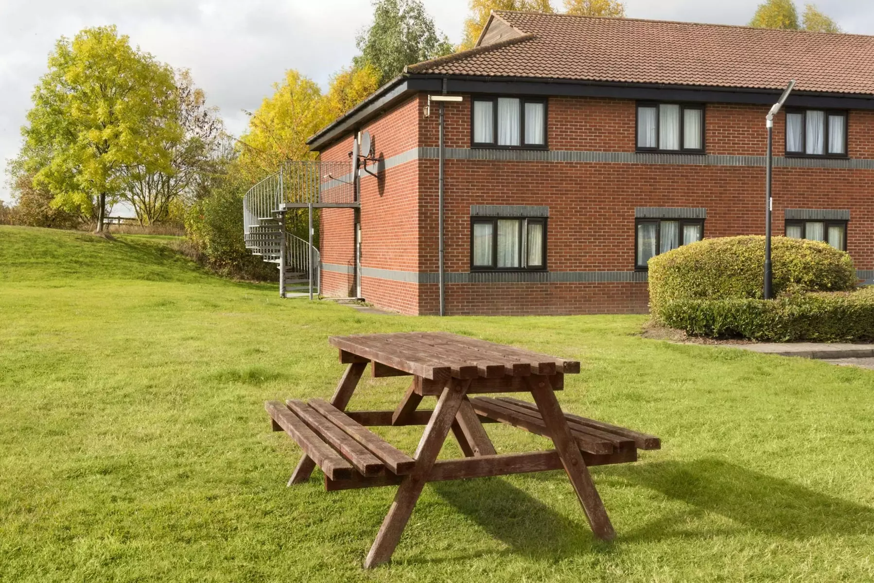 Days Inn by Wyndham Sheffield M1 - Primary Image