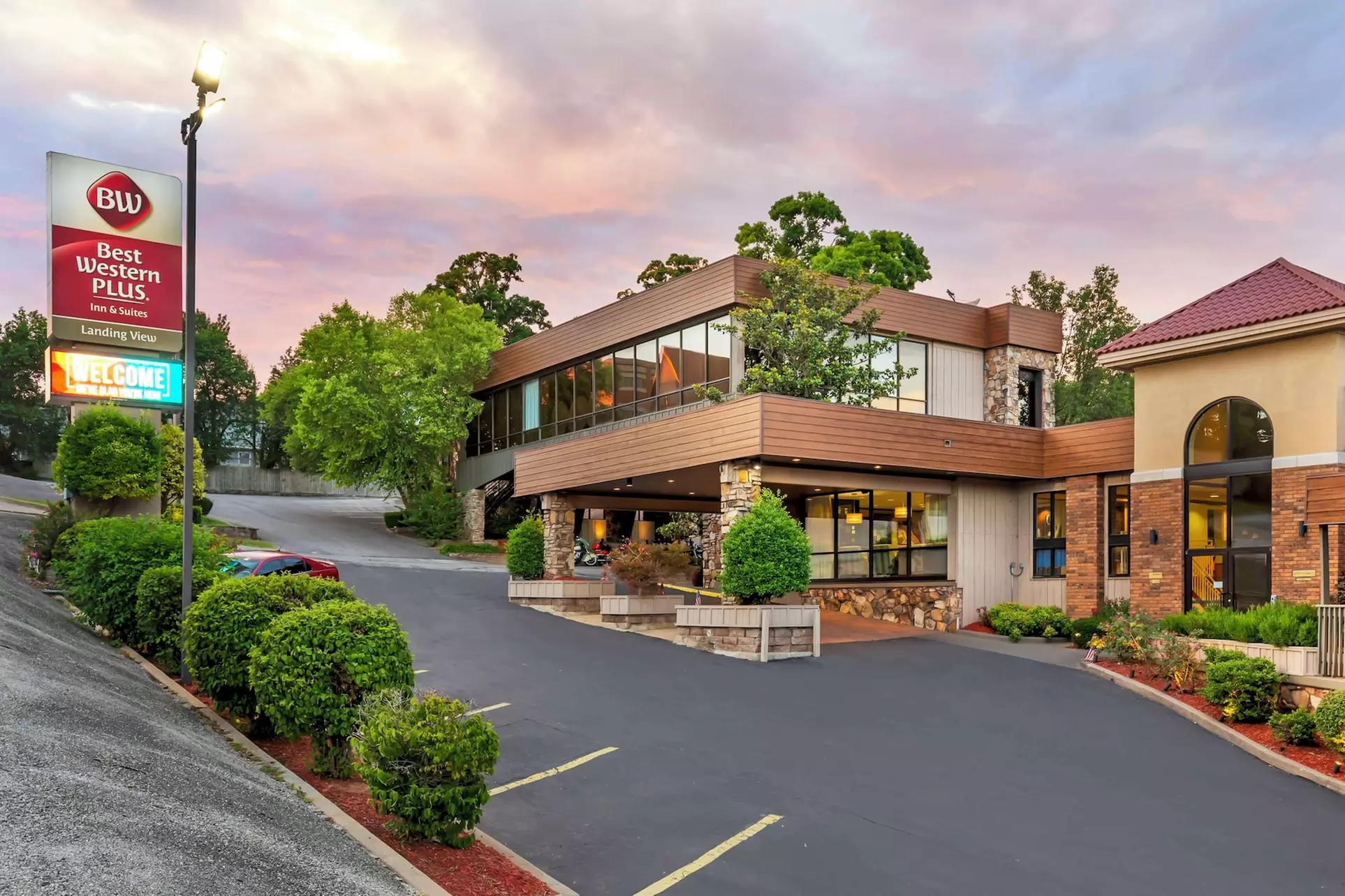 Best Western Plus Landing View Inn & Suites - Primary Image